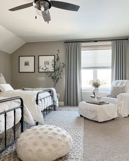 Cozy guest bedroom with layered bed linens. 


#LTKFind #LTKstyletip #LTKhome