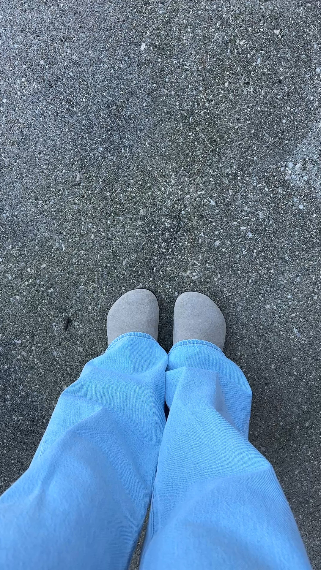 For my perpetually cold friends… found these fleece lined slides and they are everything I hoped for and more. For the days I want casual but not sneakers… perfection.

#LTKdayinmylife #LTKgrwm #LTKmomlife