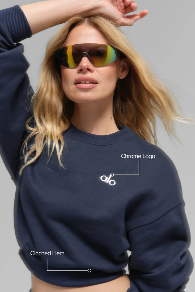 Cropped Accolade Crewneck | Alo Yoga (US)
