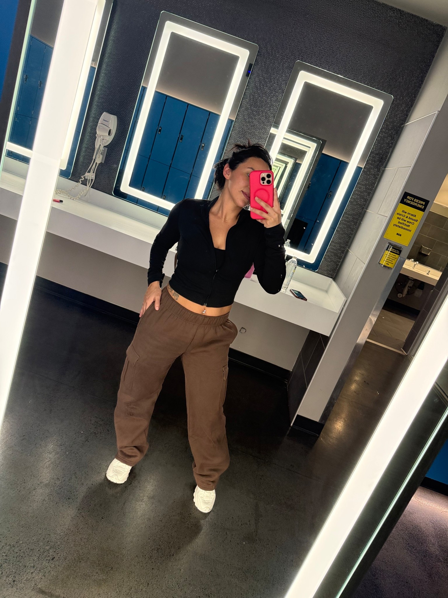 The perfect baggy sweats that still look so cute on