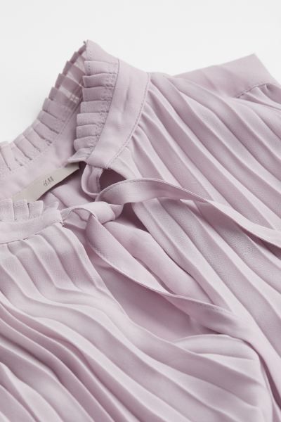 Tie-detail Pleated Dress | H&M (US + CA)