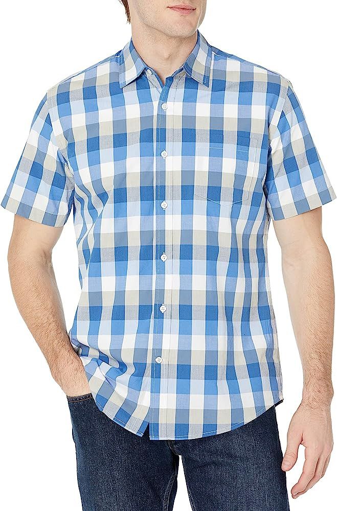 Amazon Essentials Men's Regular-Fit Short-Sleeve Poplin Shirt | Amazon (US)