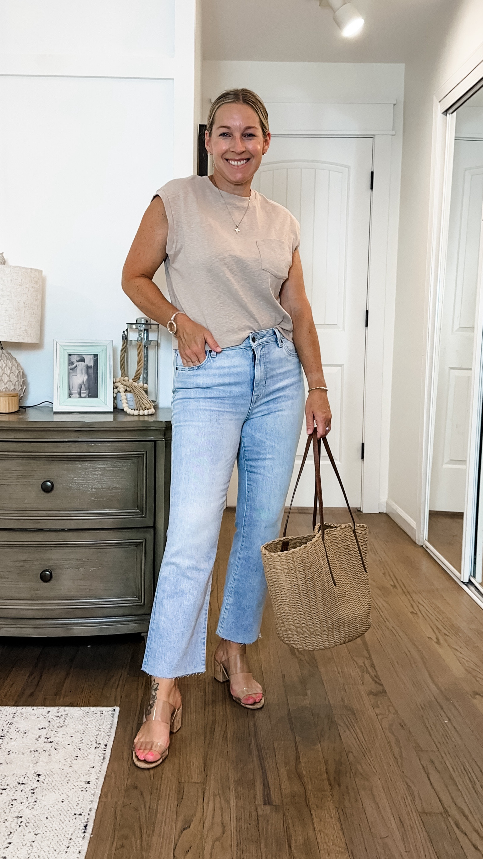 True to size jeans to slightly on the small size. If in between, size up maybe just for some more comfort. True to size top. I’m in a small. 29 jeans but I exchanged for a 30. Im now 150lbs tho so I think I’m the problem and not the jeans  

#LTKFindsUnder50 #LTKSaleAlert #LTKMidsize