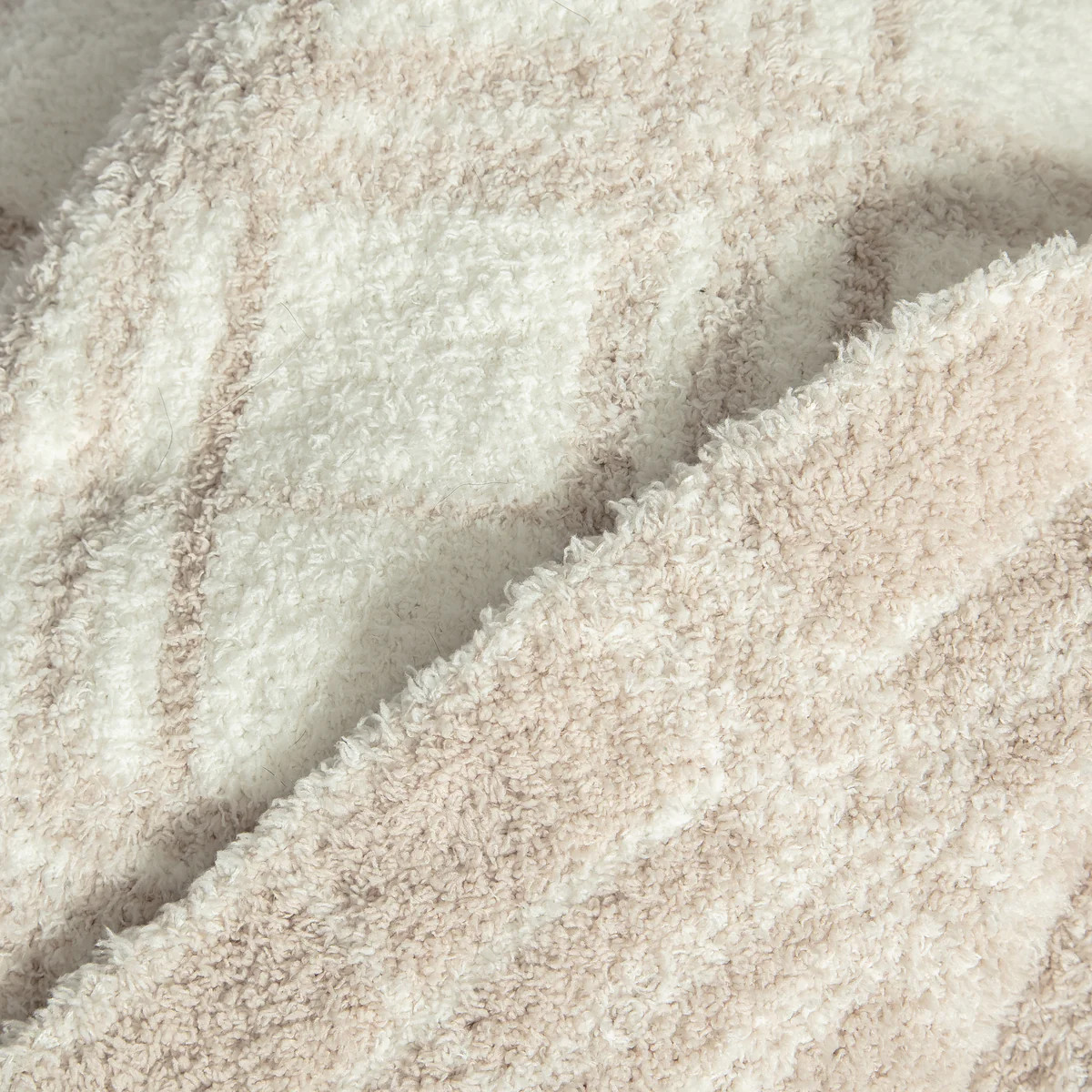 Blushing Beige & White Plaid Print Extended Throw | Sunset Snuggles