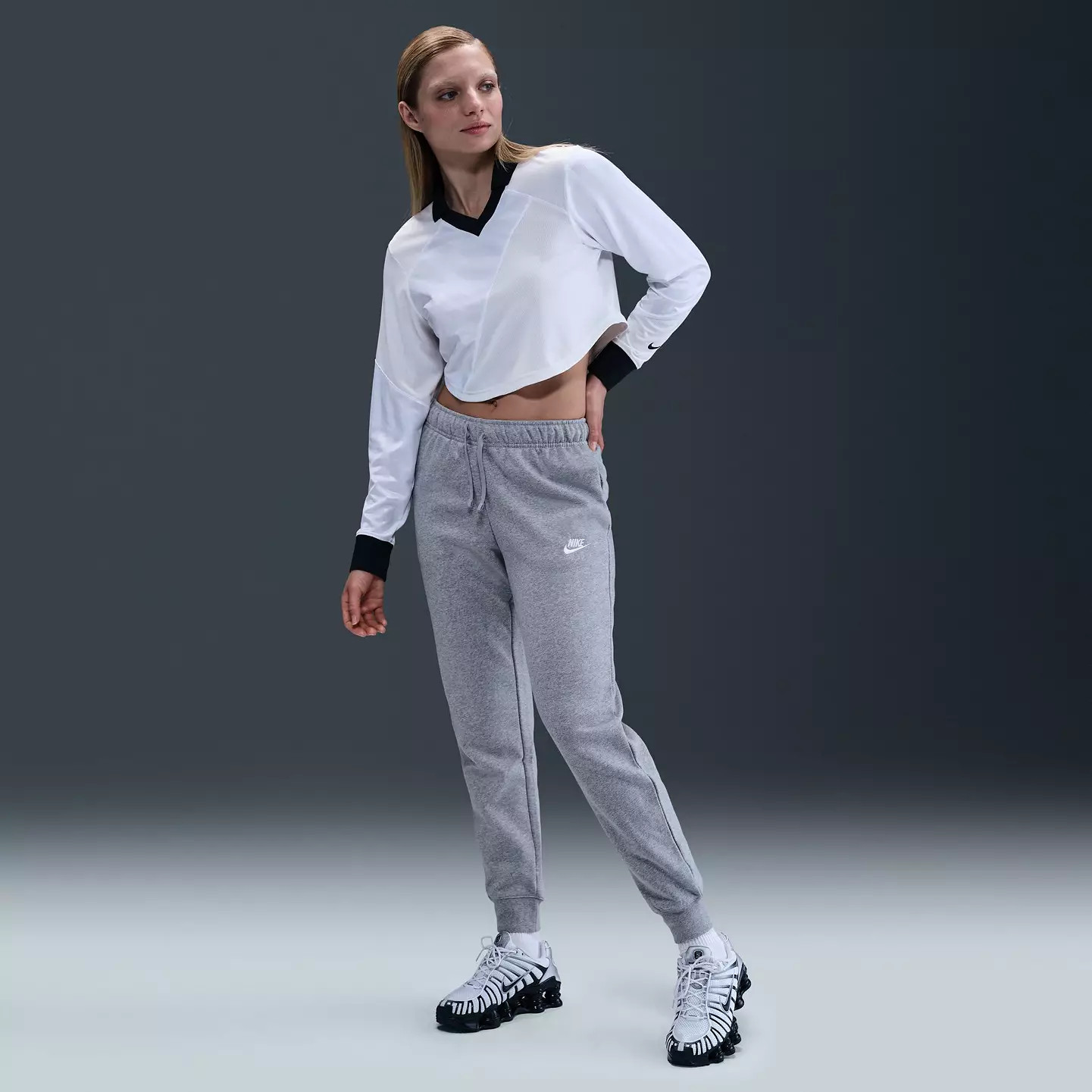 Nike Women's Sportswear Club Fleece Mid-Rise Joggers | DICK'S Sporting Goods