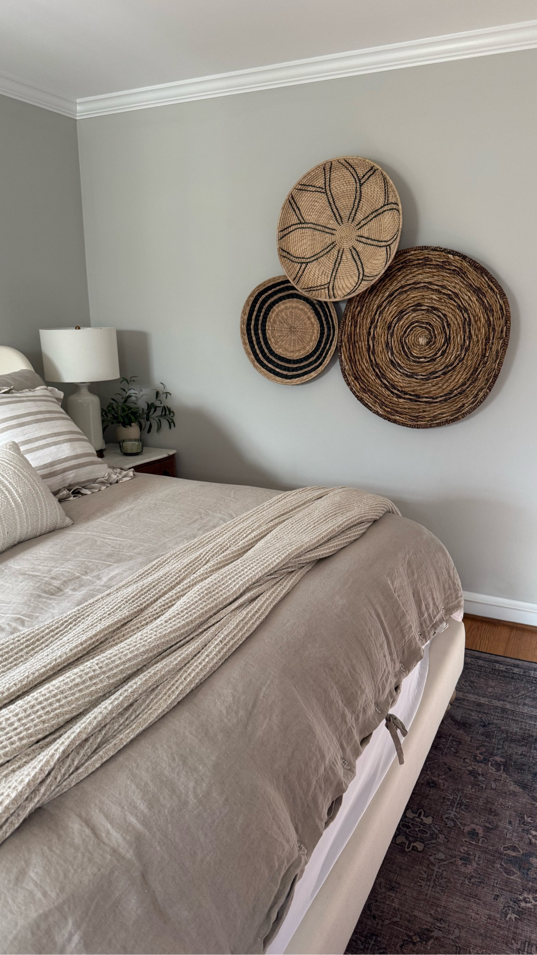 This plain bedroom wall needed something… and baskets were the perfect solution. 🤍

I love how the hand-woven textures add warmth and make the space feel cozy without needing traditional wall art.

Simple, neutral, and such an easy decor update.

Linked my exact set and similar colors/price points!
#ltkhome #wovenbasket #wallart #bedroomdecor #walldecoration 

#LTKHome