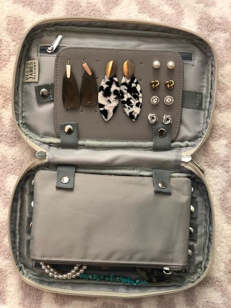 Gift idea for under $30! Travel jewelry organizer is great for anyone on the go! 

#LTKtravel #LTKHoliday