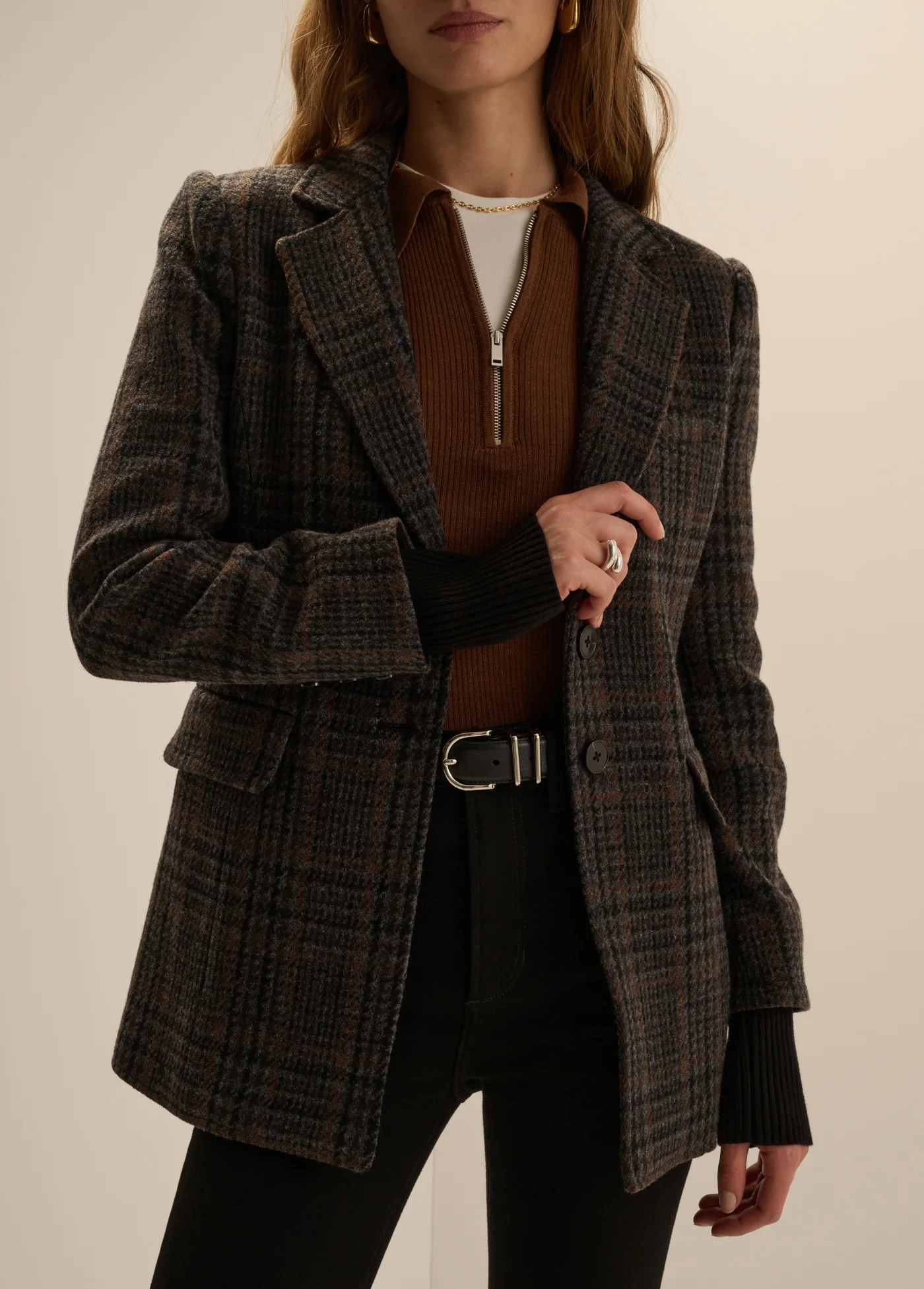 THE PLAID CITY BLAZER | Favorite Daughter