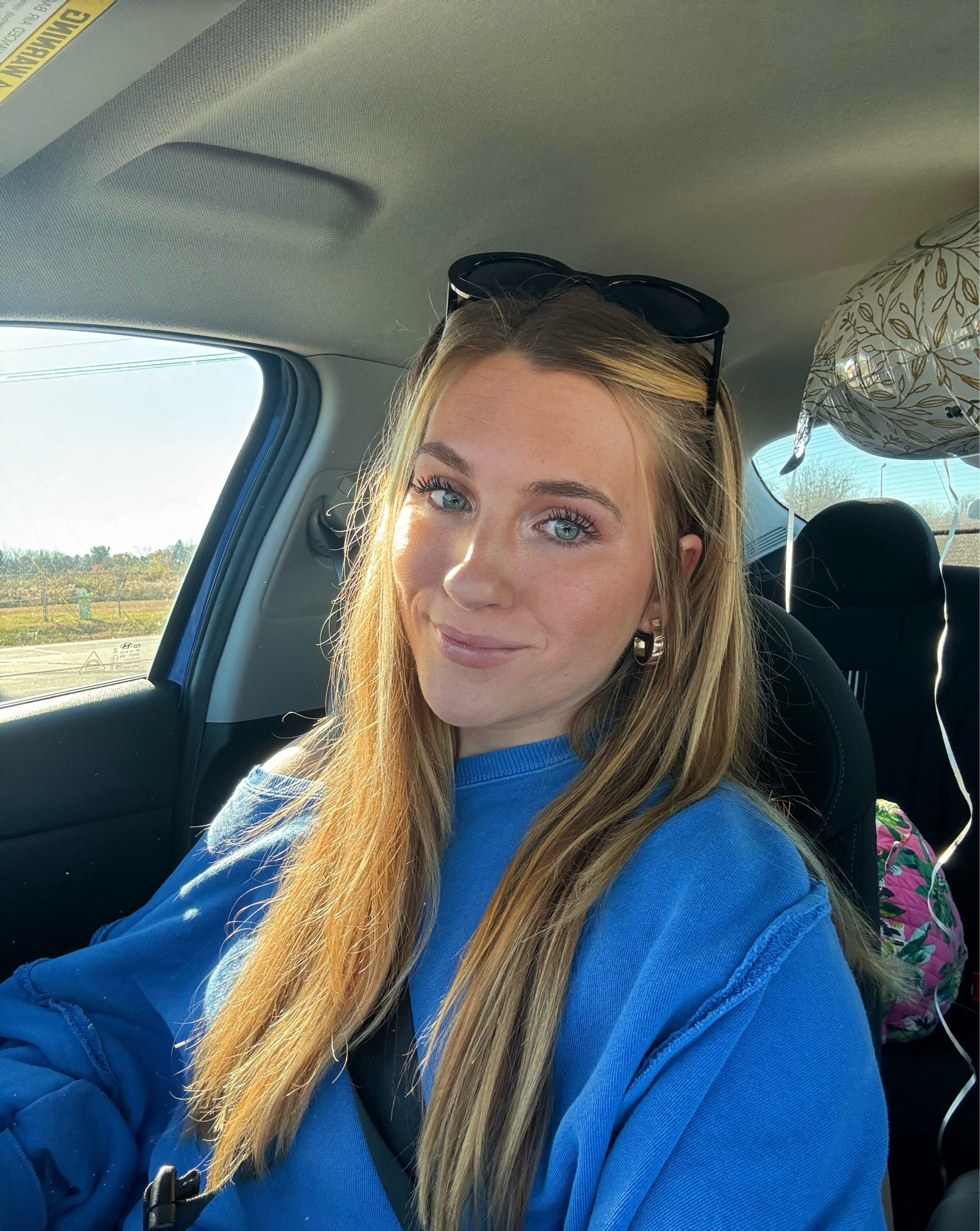 Cozy holiday outfit 🤍

#LTKHoliday #LTKGiftGuide #LTKSeasonal