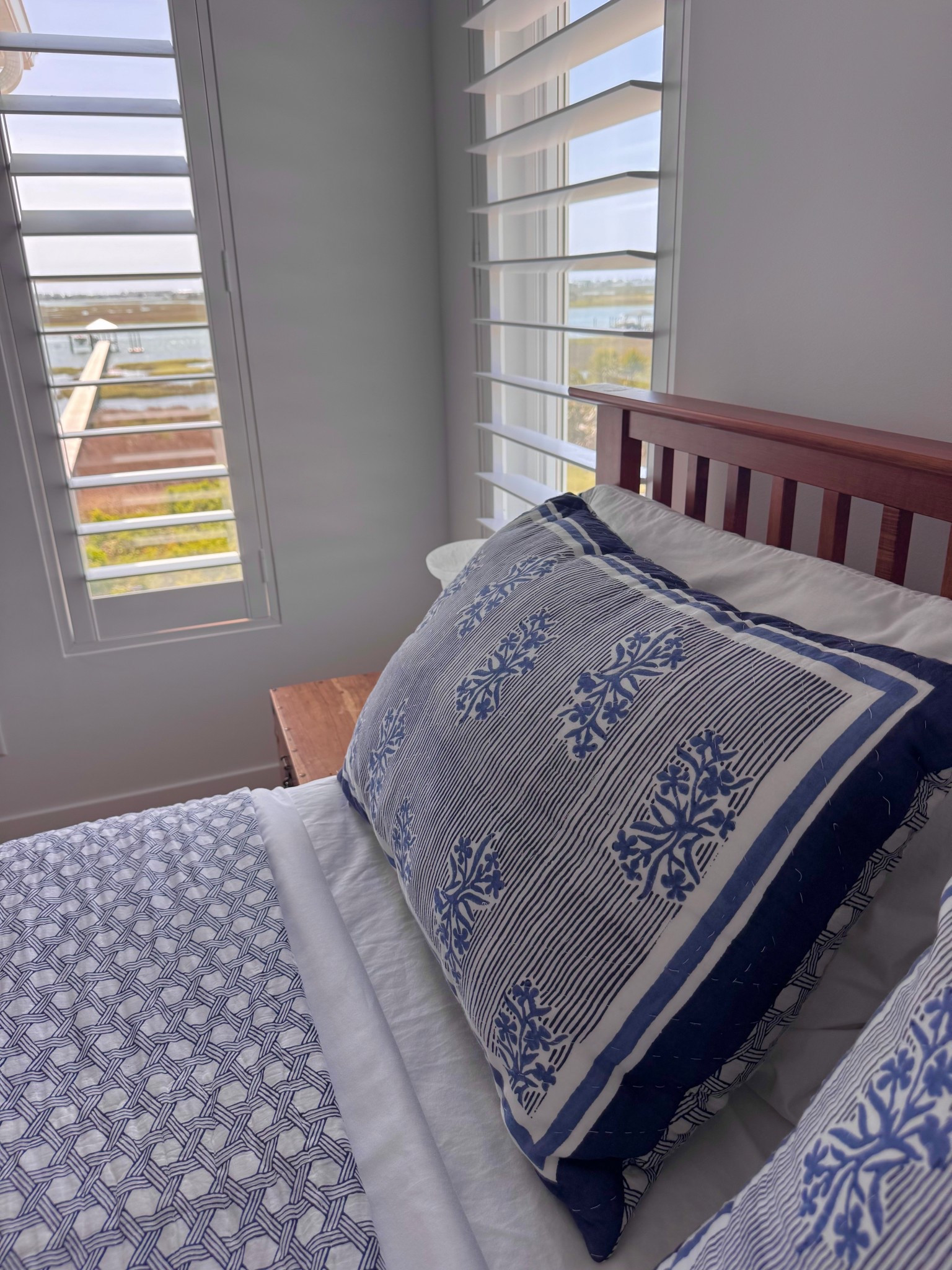 Timeless Bedding with a coastal vibe. The sateen sheets are decadent and a great deal!

#LTKSaleAlert #LTKHome