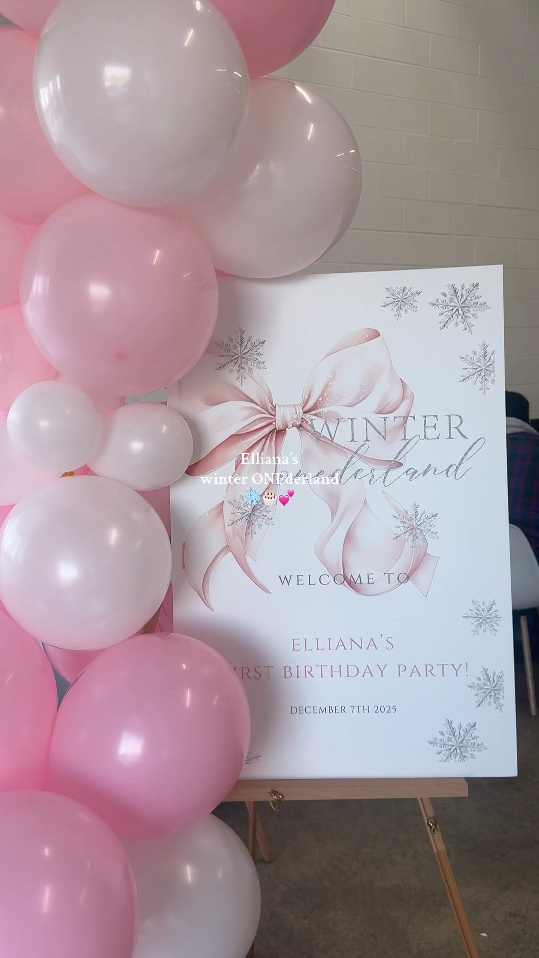 Winter ONEderland birthday party 💕❄️
#firstbirthday #winteronederland #babybirthday #birthdaytheme 

#LTKKids #LTKmomlife #LTKBaby