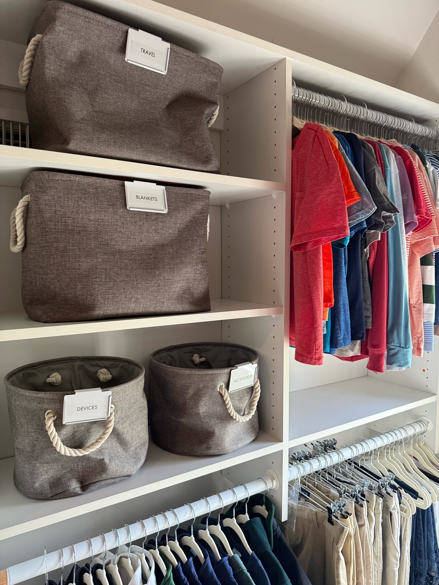 Summer schedules get chaotic fast:
Sports. Camp. Pool days. Sleepovers. Endless laundry.

Creating simple systems inside kids closets helps take some of that daily stress off parents and makes it easier for kids to stay independent too.
✔️ Easy-to-reach clothing
✔️ Clear categories
✔️ Functional storage
✔️ Systems kids can actually use

👉 Need help in your space? DM us and let’s get the conversation started!

#LTKHome #LTKKids