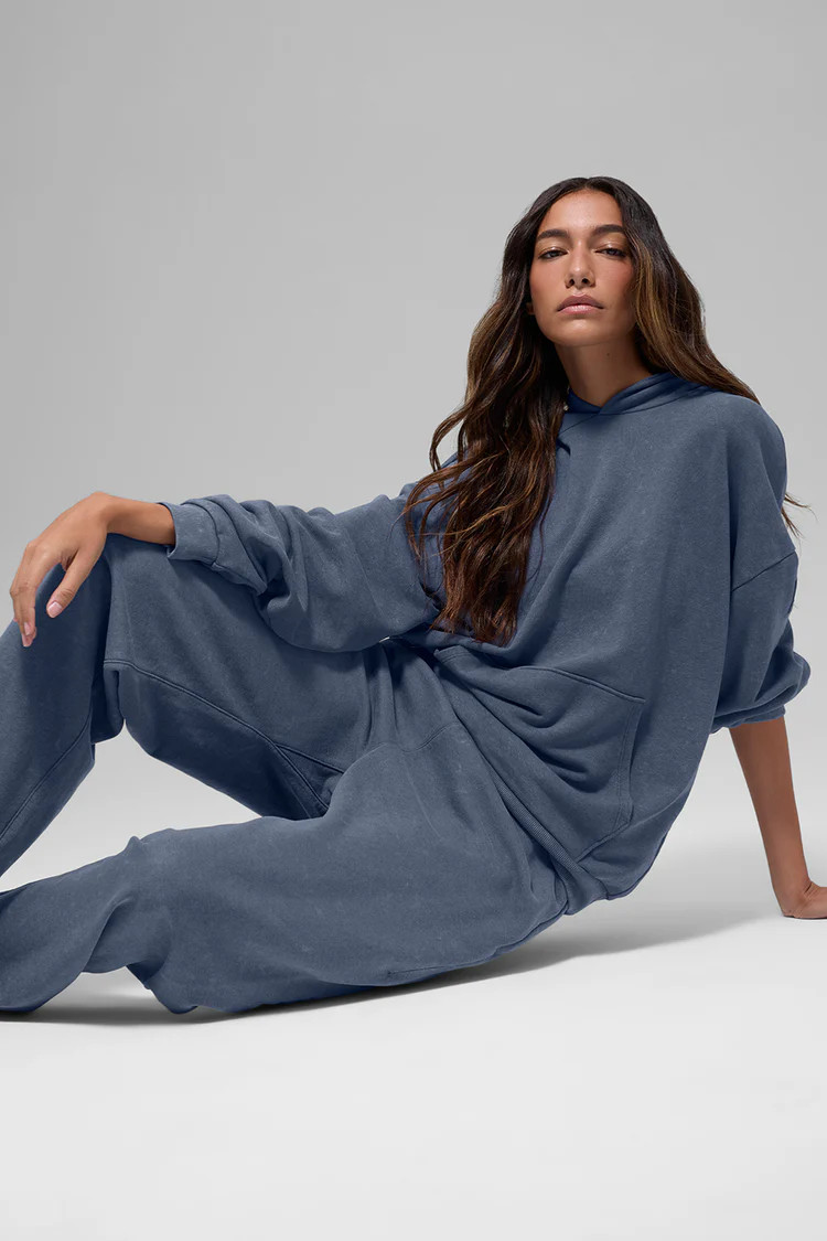 Chill Vintage Wash Hoodie | Alo Yoga (US)