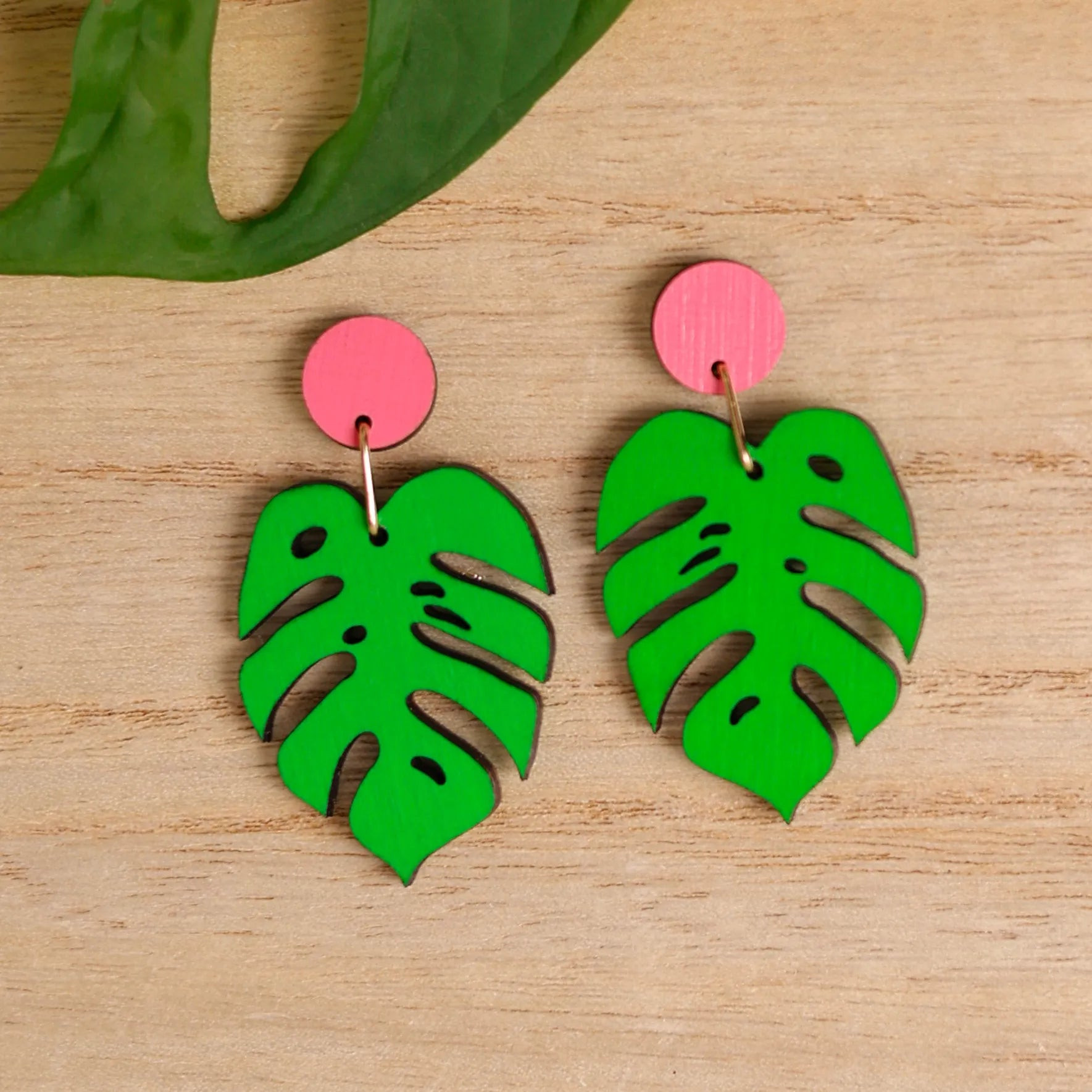 Monstera Pink Dot Dangles | Le Chic Miami