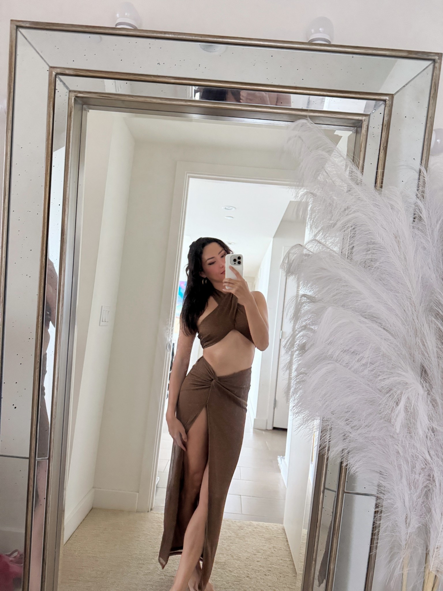 New vacation set! Perfect for a pool
party, boat, beach, strolling Waikiki, Coachella, festival - size XS in both top and skirt

#LTKootd #LTKSeasonal