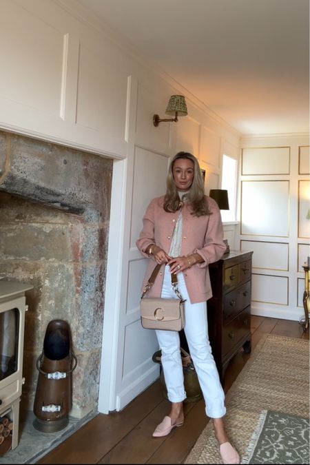 DAY 4 of my Daily Spring outfits styling this pink jacket with my white jeans and Chloe bag 

#LTKSeasonal #LTKeurope