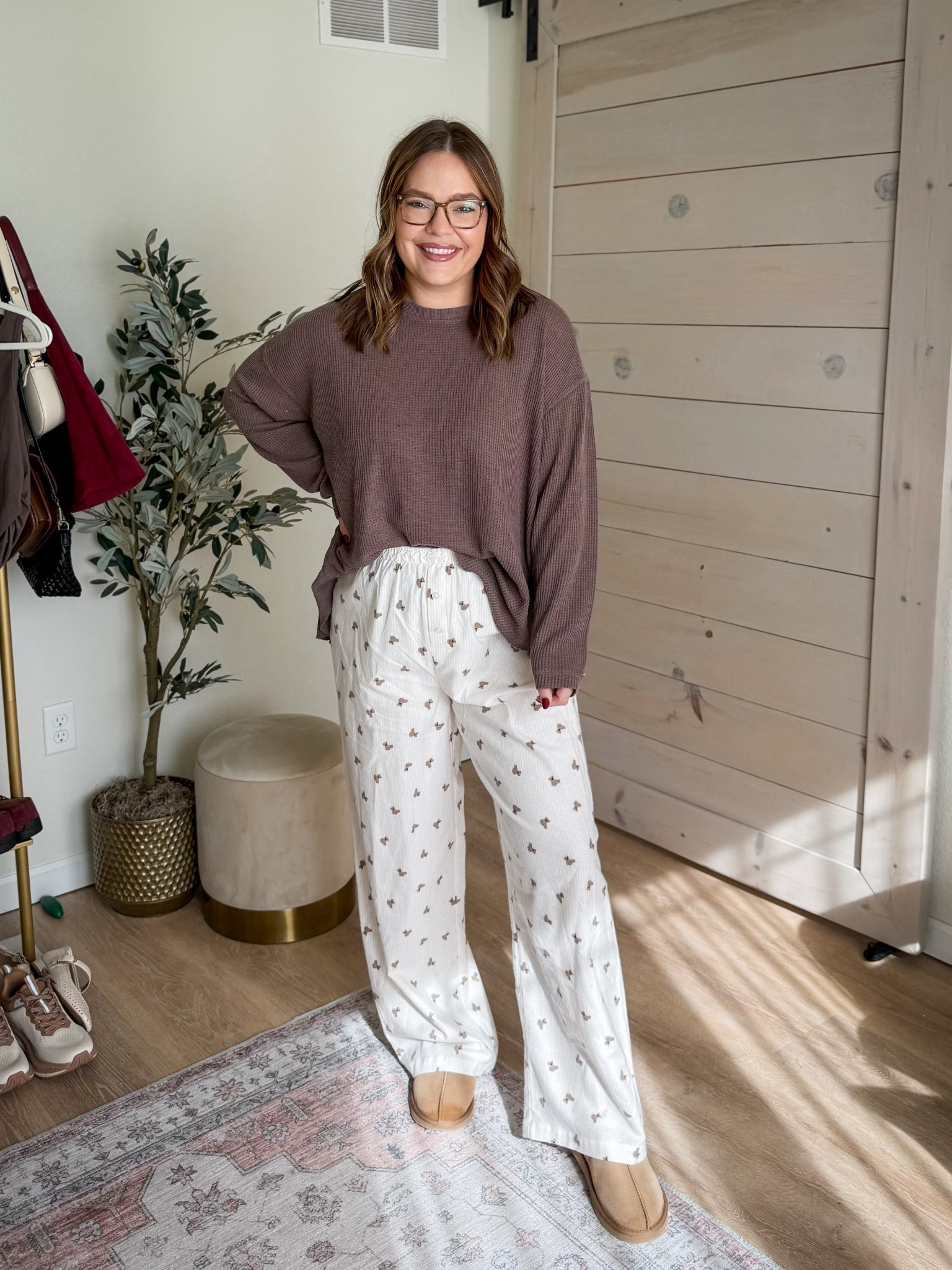 How cute are these teddy bear print pajamas pants? Wearing size large in the pants and 1x in the top // lounge look / pajama pants / neutral pajamas

#LTKMidsize #LTKFindsUnder50 #LTKStyleTip