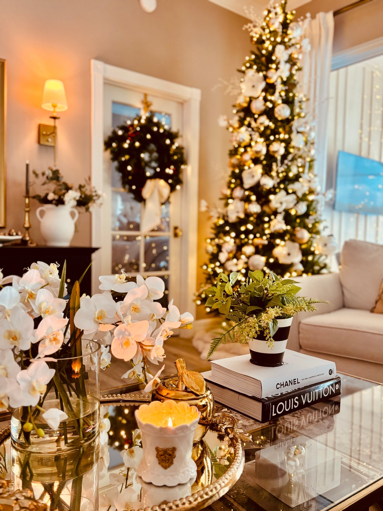 Christmas holiday decor 

#LTKHome #LTKGiftGuide #LTKHoliday