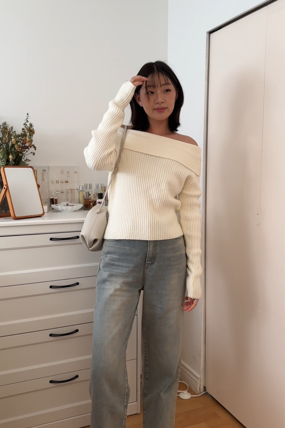 perfect fall outfit 🍂🤍 sweater weather 

#LTKstyletip #LTKAsia #LTKfindsunder100