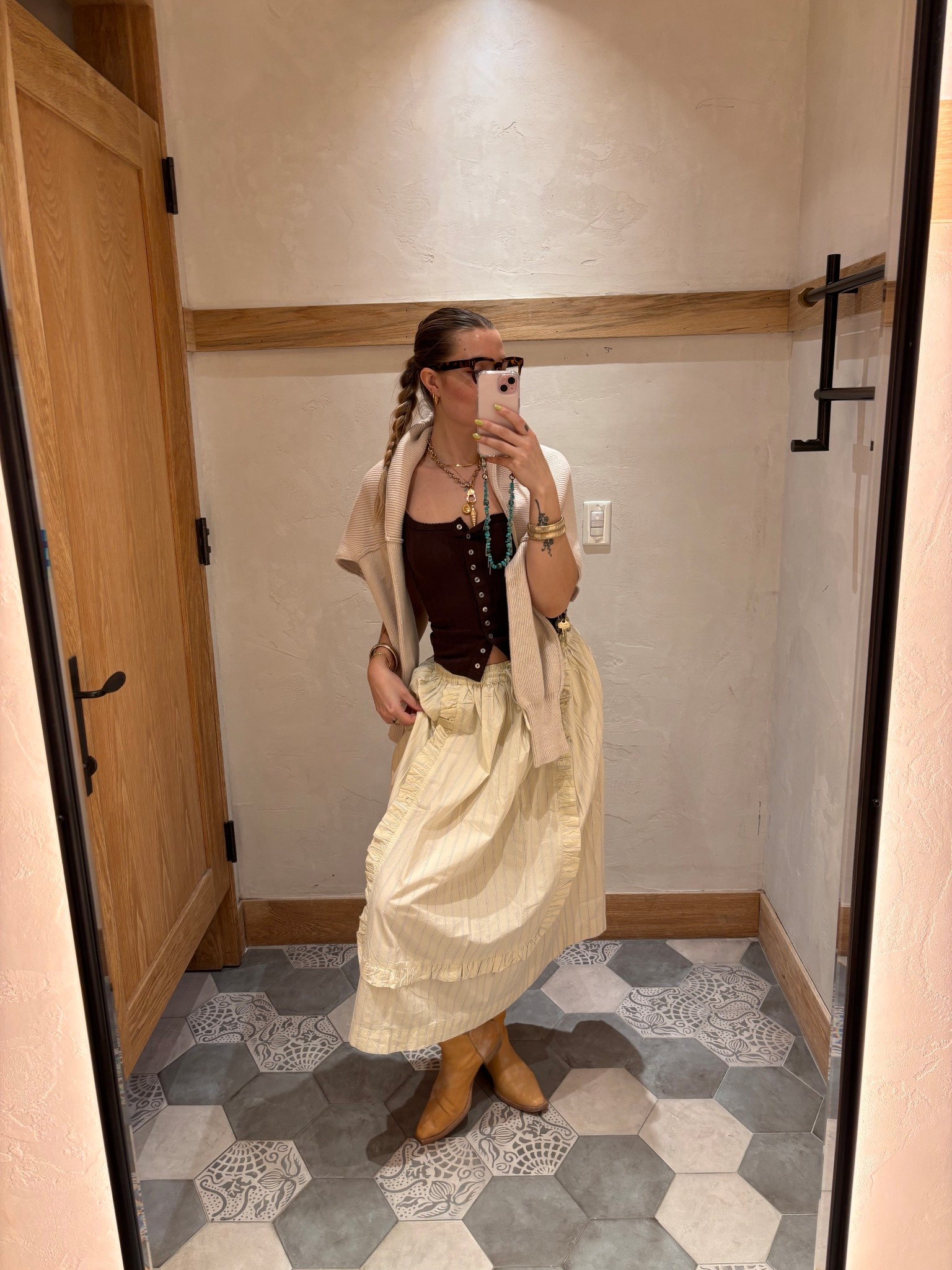 I have an obsession with damson madder 

#LTKFestival #LTKFindsUnder100 #LTKFindsUnder50