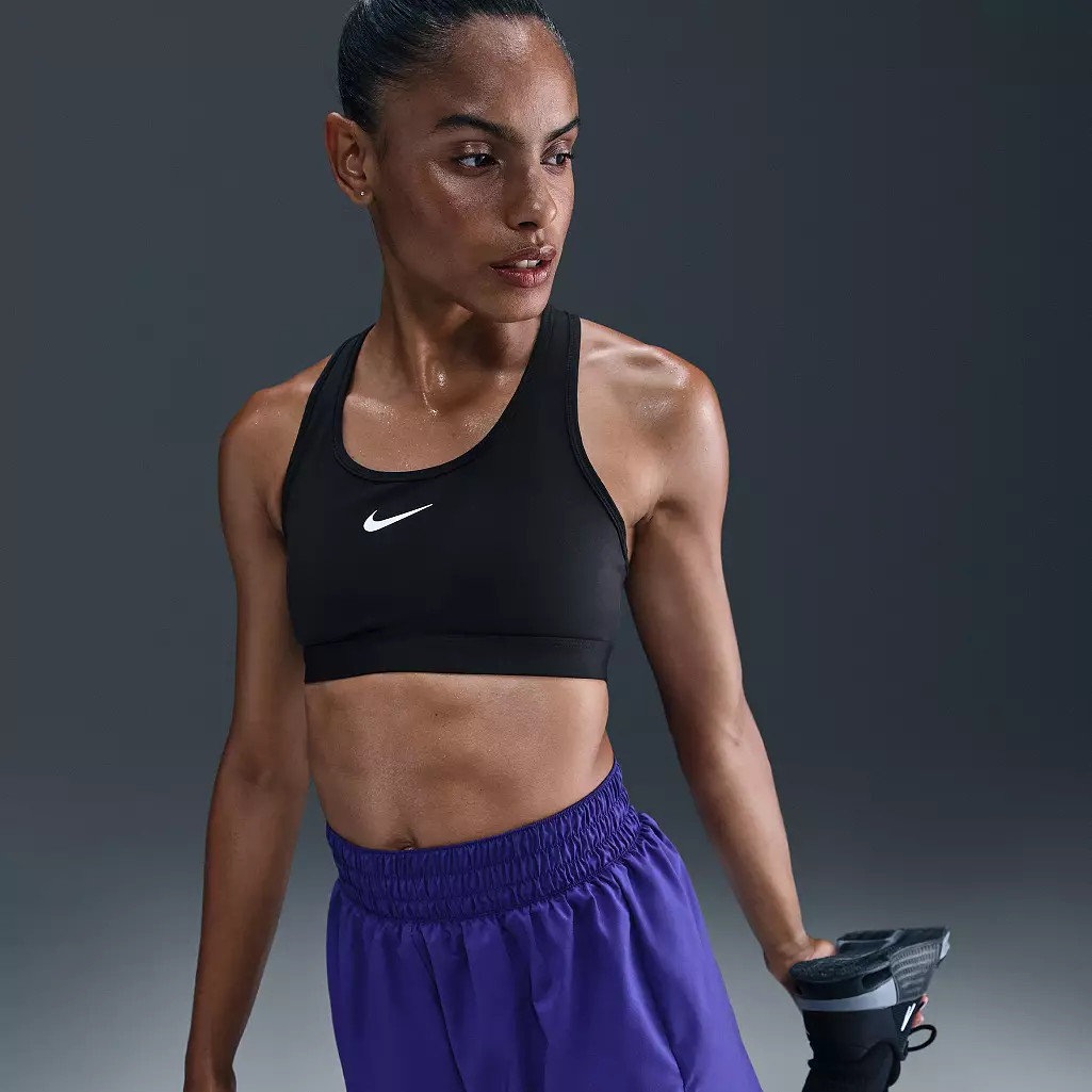 Nike Women's Swoosh Medium Support Non-Padded Sports Bra | DICK'S Sporting Goods