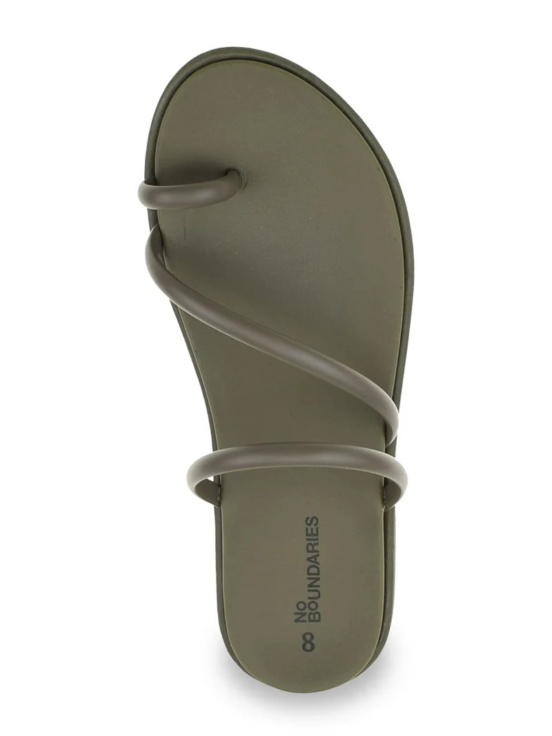 No Boundaries Women's Strappy Toe Loop Sandals | Walmart (US)