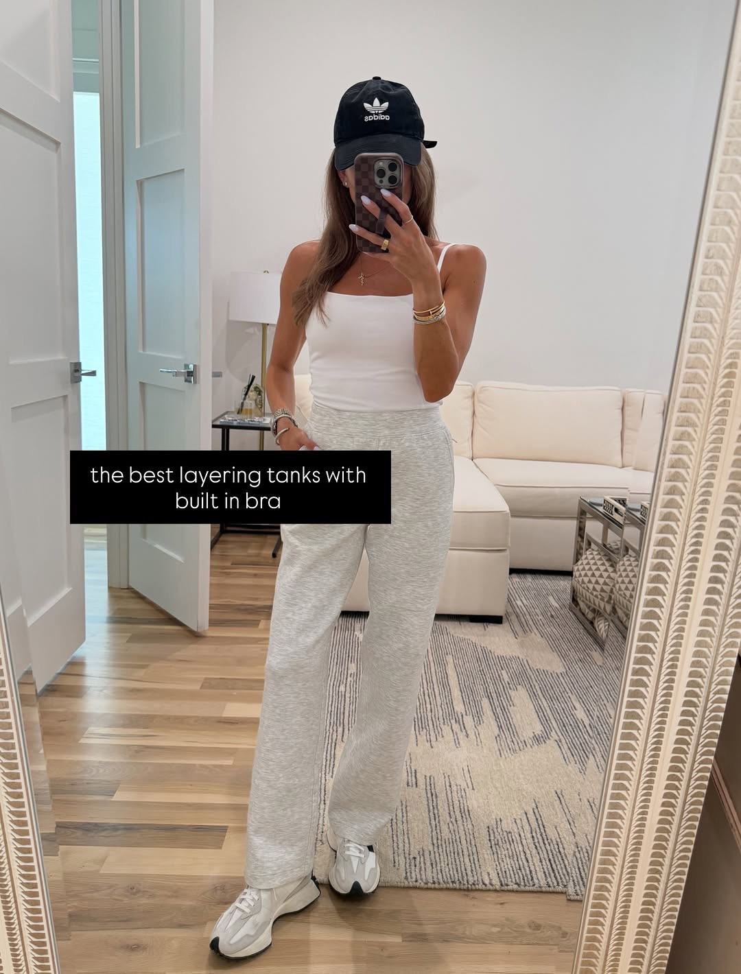 White tank with built in bra on sale size xs 

#LTKSaleAlert #LTKootd #LTKdayinmylife