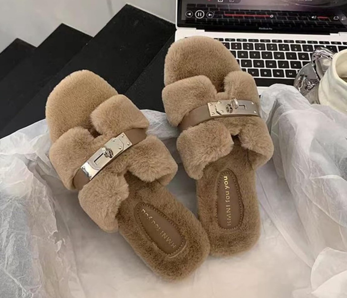 Designer dupe fur Amazon slippers for fall

#LTKmomlife #LTKHome #LTKOver40