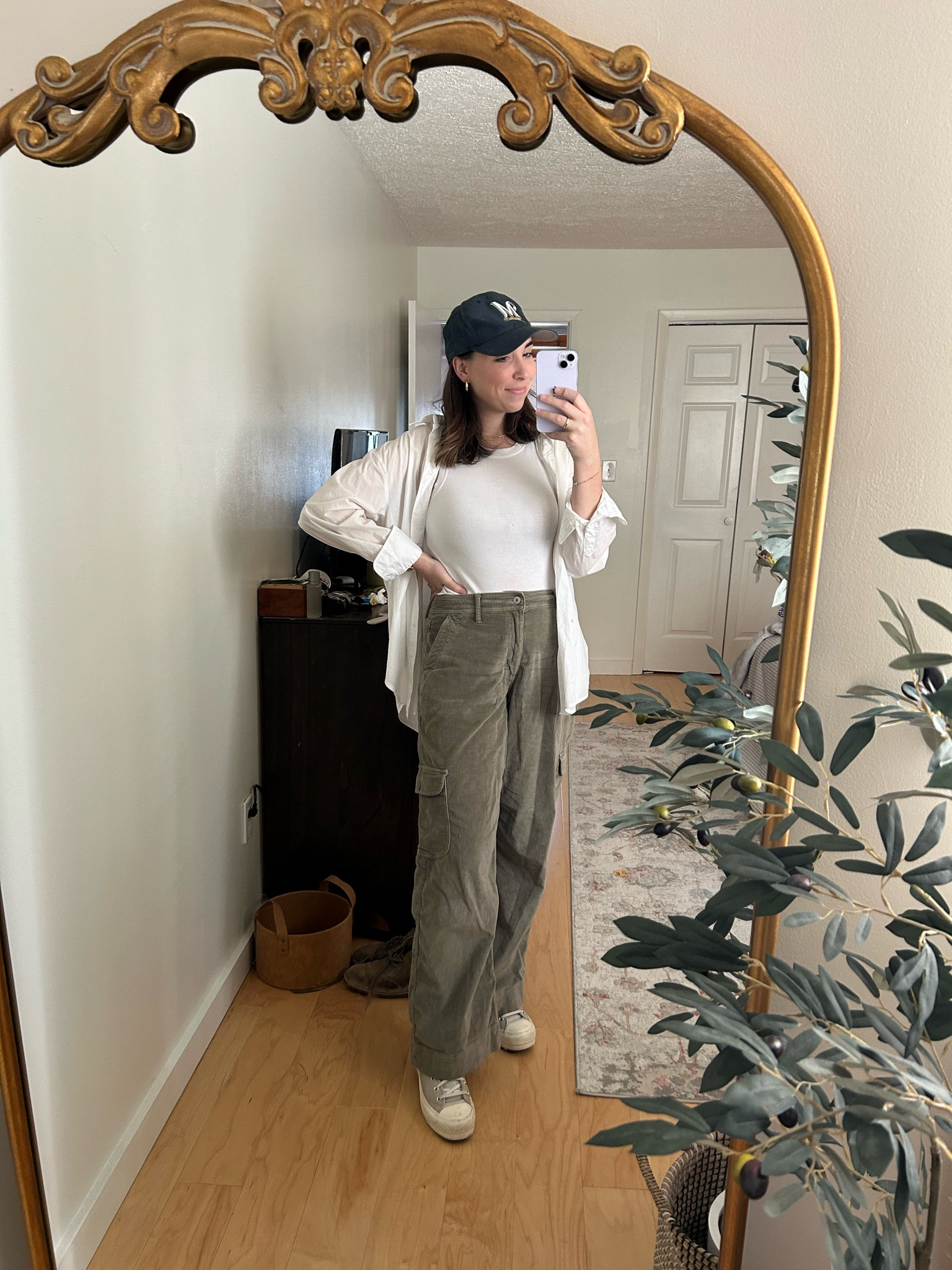 American Eagle corduroy cargo pants, white button up outfit 🤍 

comfy Spring outfit, toddler mom, mom outfits, baseball cap


#LTKsalealert #LTKstyletip #LTKfindsunder50