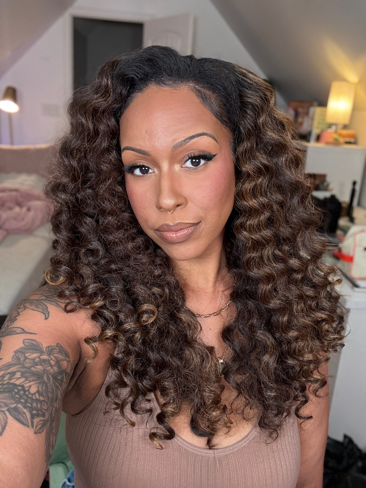 Outre Romina in color DR CARAMEL BROWN 😍🤎🍯✨

This is a fairly new synthetic half wig from @outre_hair This was a blind buy that worked out. Loving the curls, texture, and of course this color blend! You can watch the full review on my YouTube channel!

#outreromina #synthetichalfwigs #outrehair #wiginfluencer #wigvlogger

#LTKBeauty #LTKootd #LTKgrwm