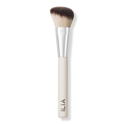 ILIA Sculpting Brush is an ultra-soft vegan brush with angled bristles for seamless bronzing, hig... | Ulta