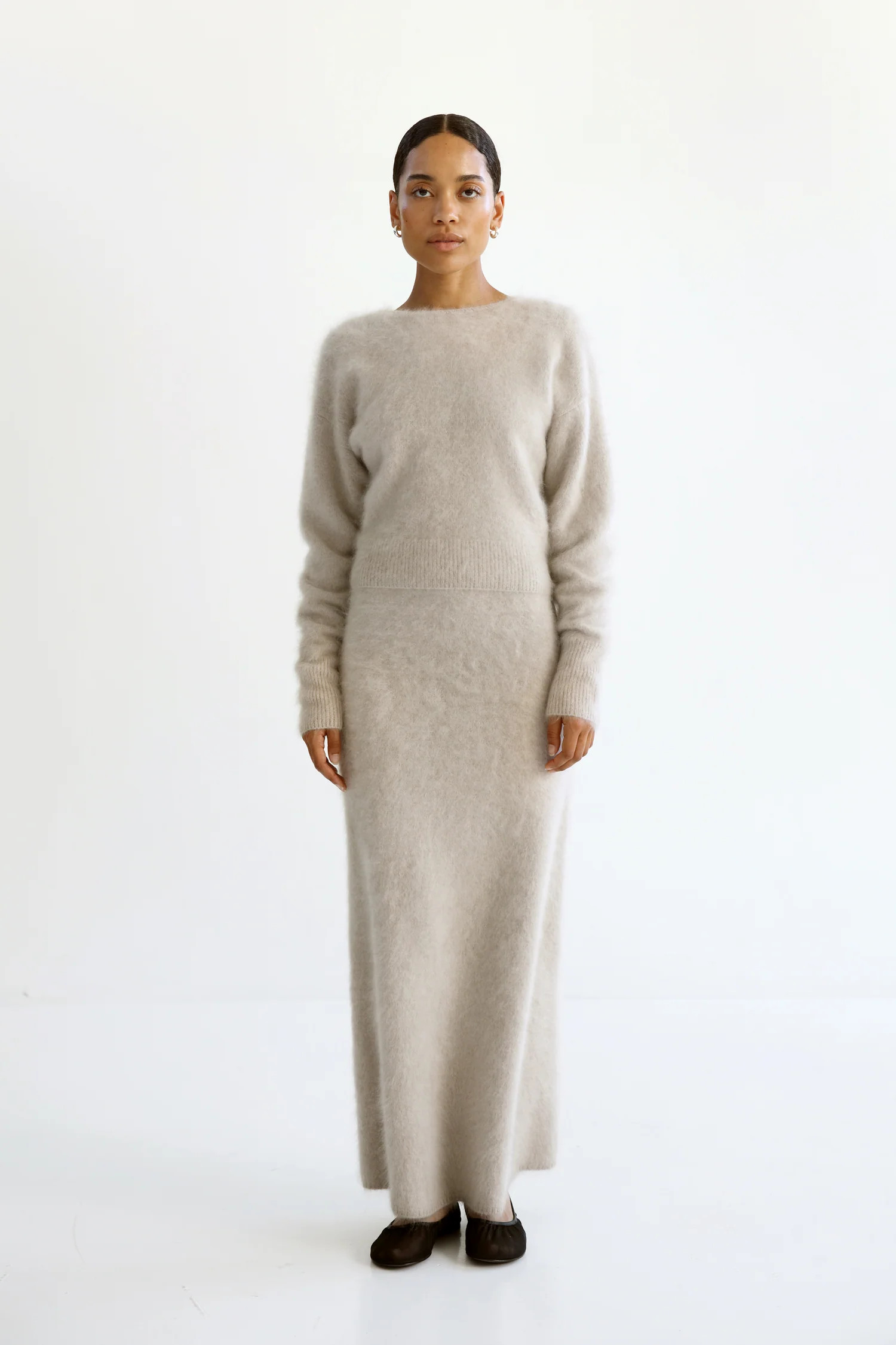 Zoe Crewneck Sweater, taupe | Almada Label