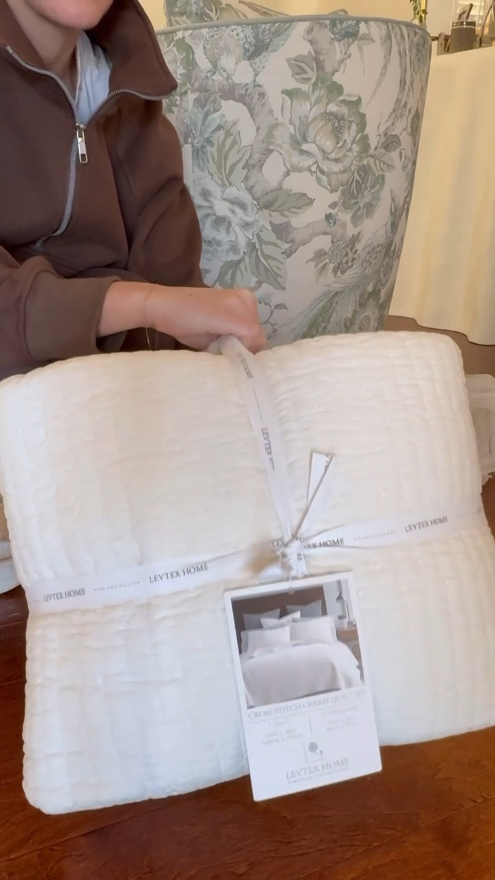 Pottery Barn Look for less Pick stitch quilt. Cream Bedding from Amazon 

#LTKStyleTip #LTKHome