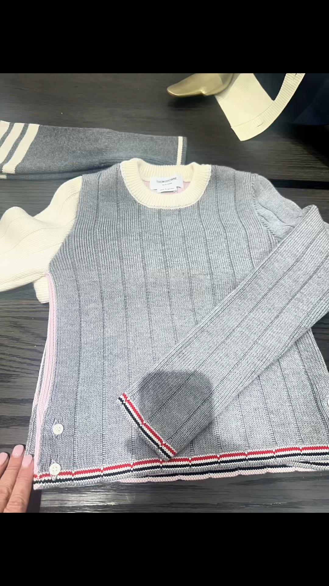 I can’t believe I’m posting wool on such a hot hot day today, but these sweaters for fall/winter are too too good. 