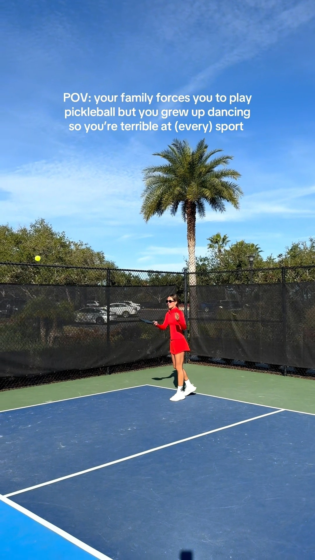 I’m here to serve looks not the ball😂

Wearing a small in this STUNNING red ALO set. It’s my absolute favorite❤️ Gear up on your activewear for the new year

#LTKSeasonal #LTKActive