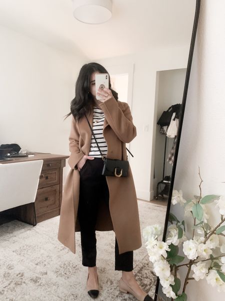 Petite outfit of the day! 
Pants-2 
Top-XXS
Coat is old Uniqlo but I linked a similar version from Goelia and you can use my code; ELANA25 to take off 25% 😍🙌🏼 
Shoes are true to size! 

#LTKsalealert #LTKfindsunder100 #LTKSeasonal