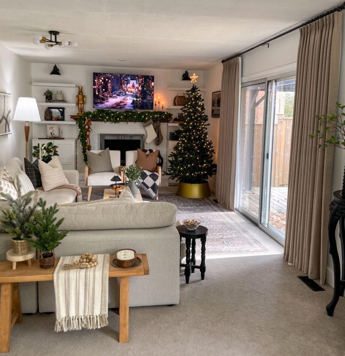 Custom Linen Curtains!

Linen curtains, window treatments, custom curtains, neutral home, living room decor, cozy home

#LTKhome