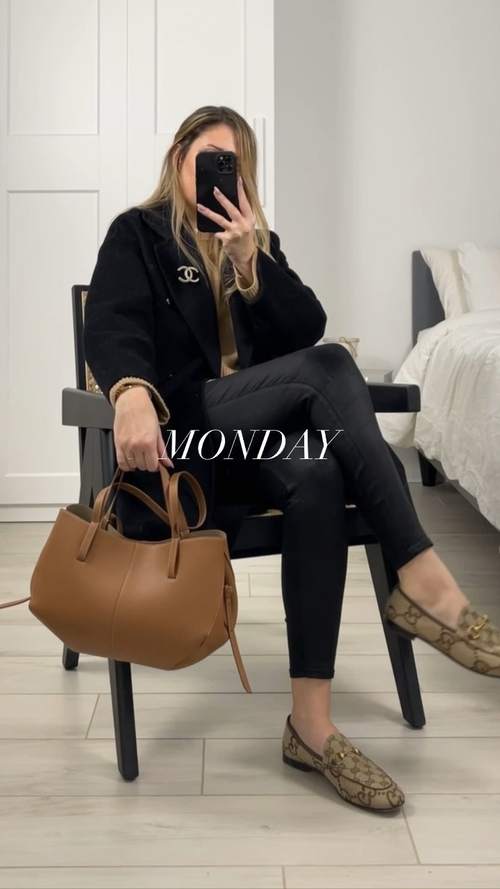 Weekly outfits with my capsule wardrobe combining ideas for workwear or casual outfits 🫶🏼


#LTKeurope #LTKstyletip #LTKVideo