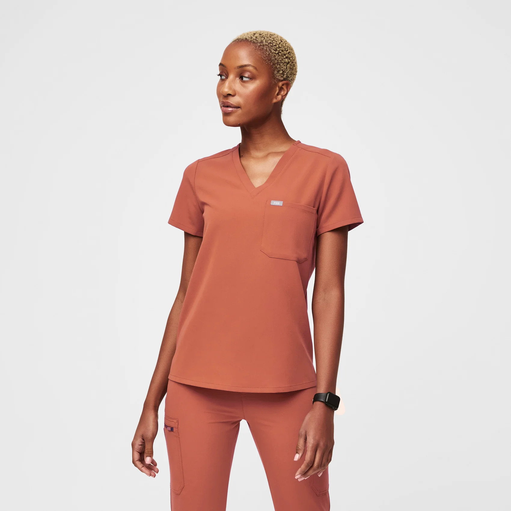 Women’s Catarina™ One-Pocket Scrub Top - Terracotta · FIGS | FIGS