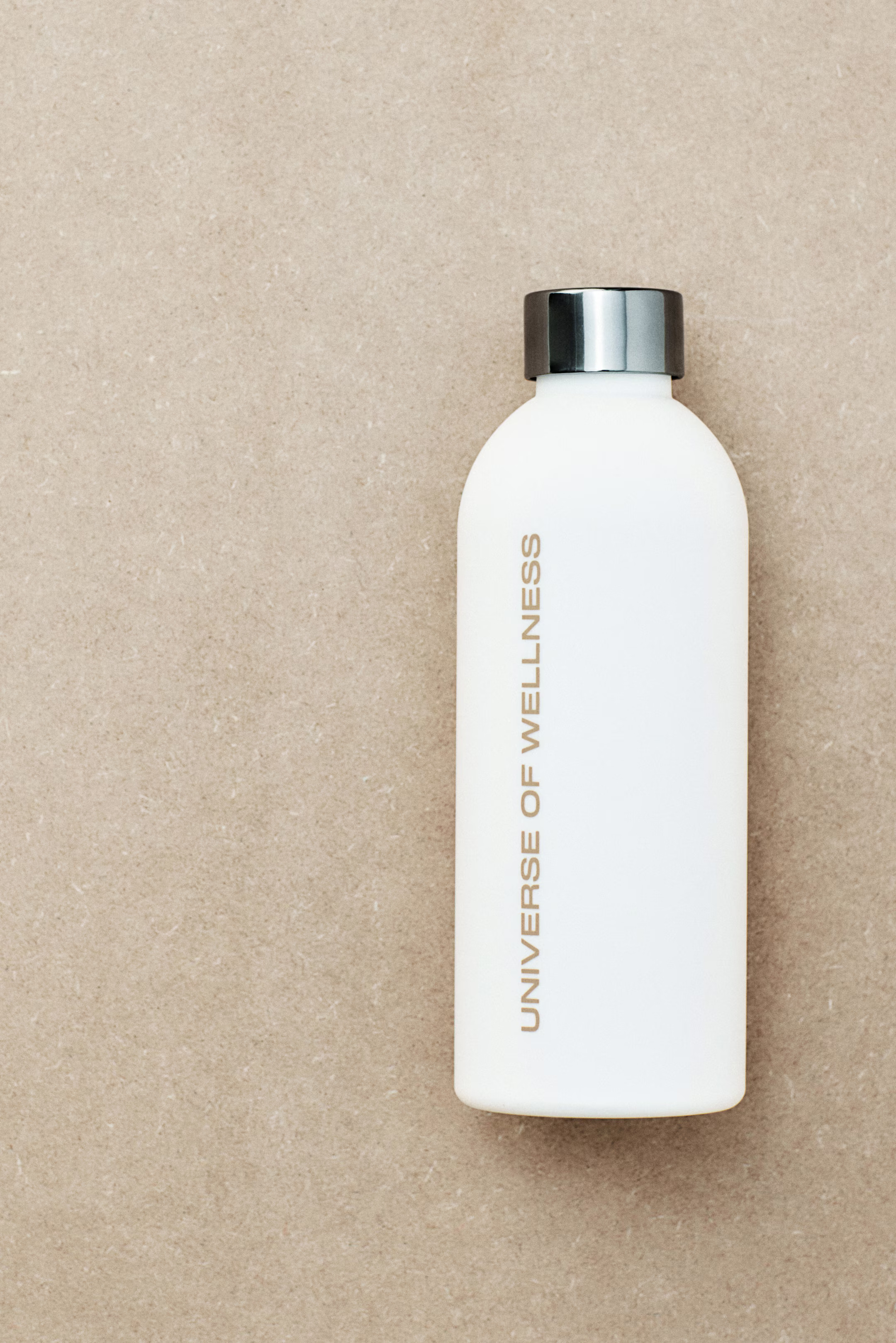 Water bottle - White - Men | H&M GB | H&M (UK, MY, IN, SG, PH, TW, HK)