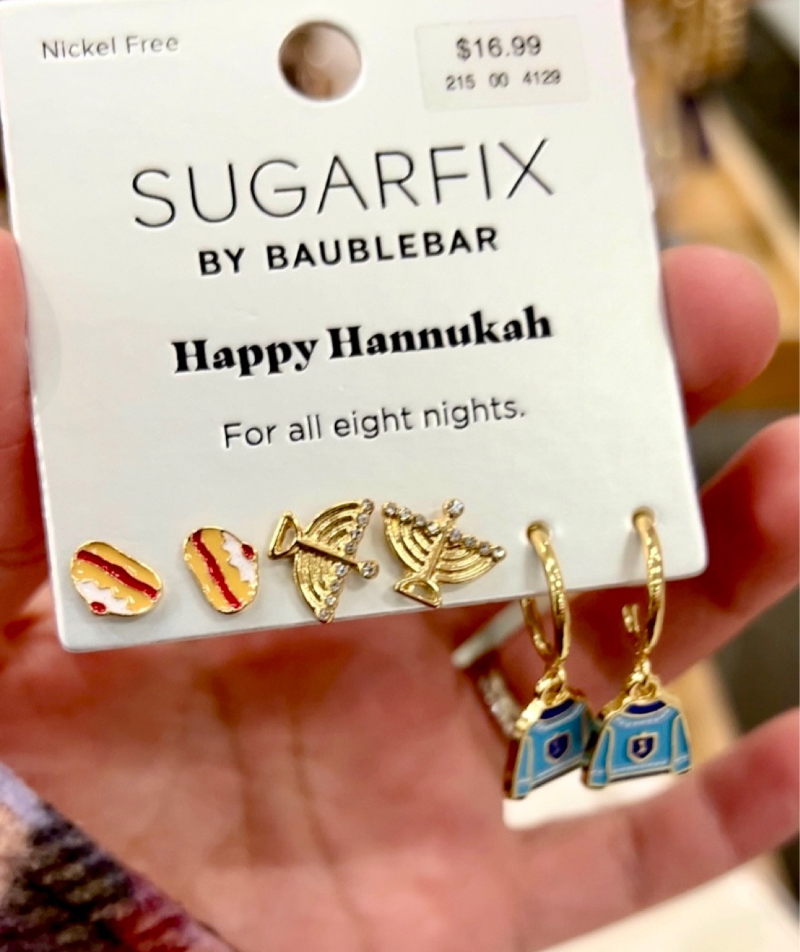 Holiday earrings at Target 

Now 30% off till 11/26


#LTKHoliday #LTKsalealert #LTKstyletip