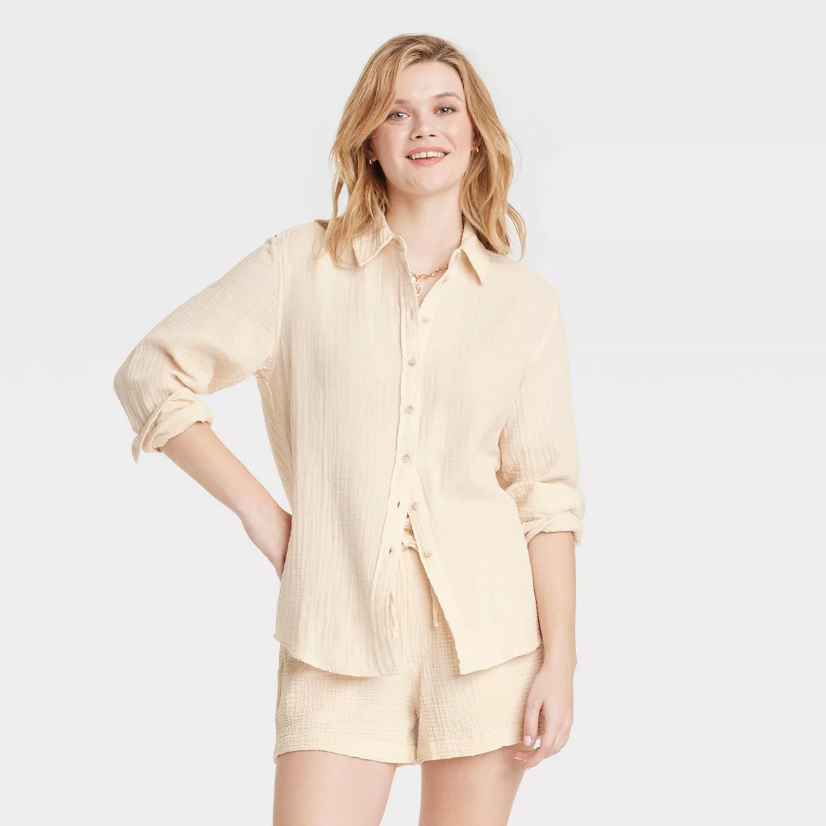 Women's Gauze Long Sleeve Collared Button-Down Shirt - Universal Thread™ | Target