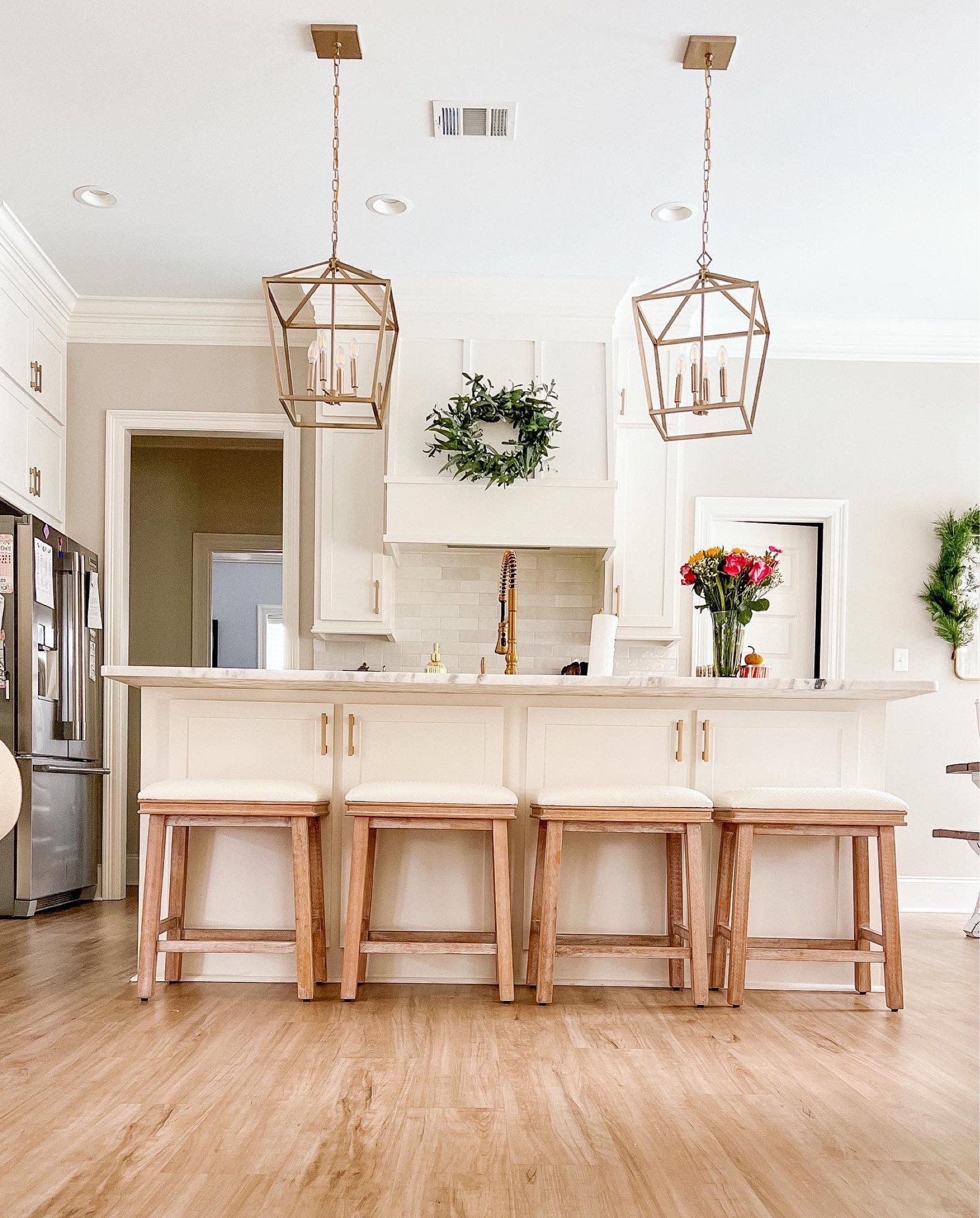 Adding these barstools made all difference 🤩 Love how well these are made!

#barstools #whitekitchen #amazonfinds #amazonhome

#LTKGiftGuide #LTKhome #LTKHoliday