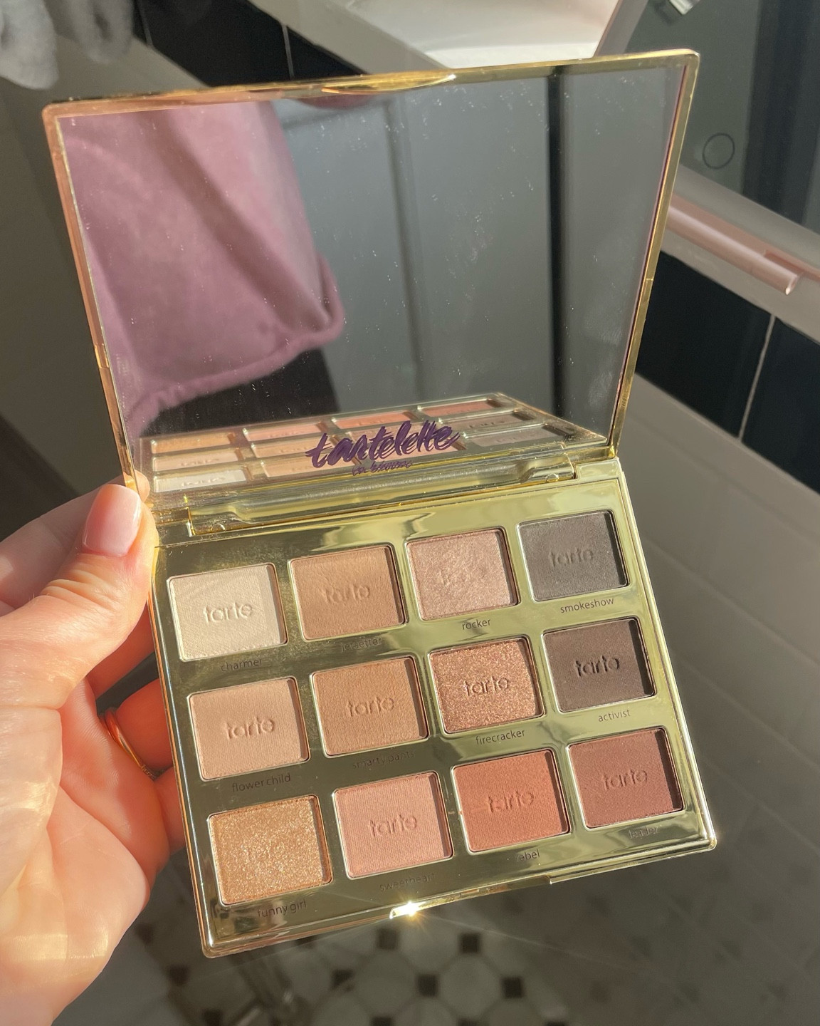 One of my absolutely favorite everyday eyeshadow palettes! Only $22.50 when you purchase 4 items at Tarte!

#makeup #makeuproutine #beautyfavorites

#LTKbeauty #LTKunder50 #LTKsalealert