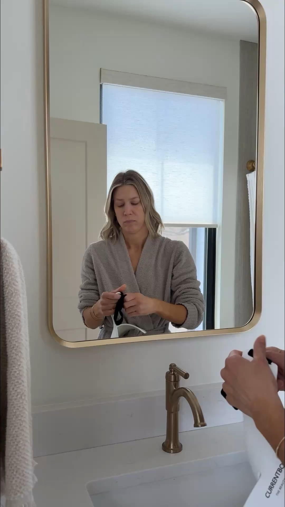 Red LED Light Therapy Routine 

#LTKselfcare #LTKBeauty #LTKOver40