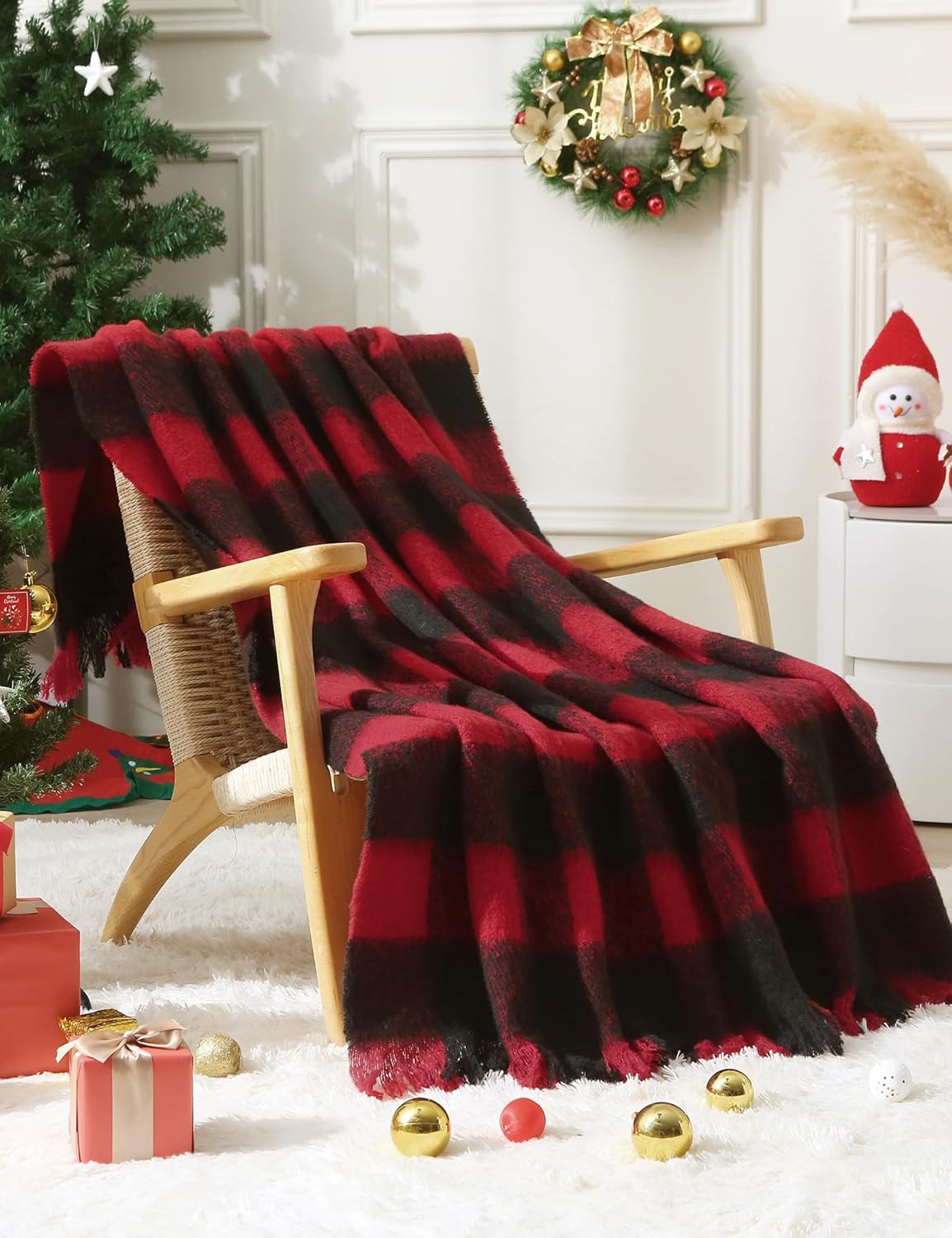 ZonLi Christmas Buffalo Plaid Throw Blanket, 50" x 60" Black and Red Decorative Blankets with Tas... | Amazon (US)