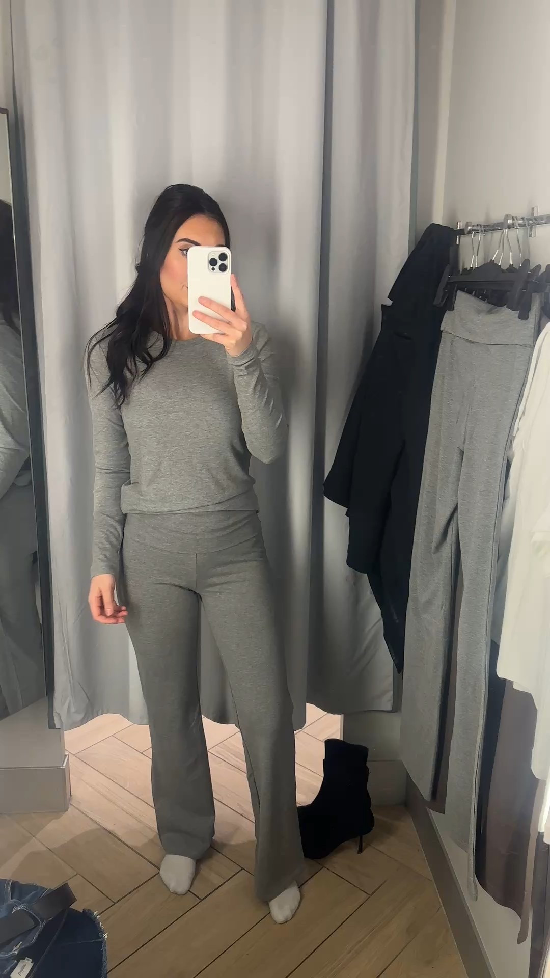 H&M cozy and stretchy yoga pants, sized up to M in pants  

#LTKSaleAlert #LTKFindsUnder50