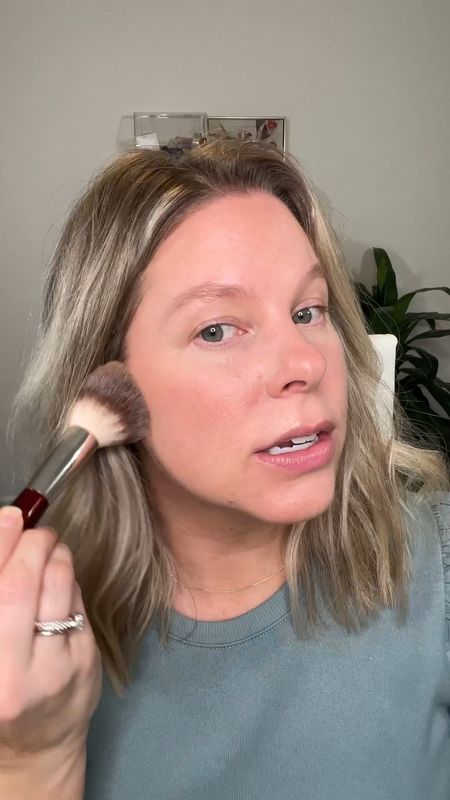 Spring right around the corner so if you’re looking to bronze up your makeup, here is a simple way to apply bronzer! Just remember the 3/E method. It’s a simple way to really warm up your face 🤗

Follow for more easy and everyday makeup and save this post for reference. 

Using @thebkbeauty bronzer brush and @lorealusa bronzer. 

#springmakeup #howtobronzer #makeupforbeginners #makeupformatureskin 

Who’s ready for Spring?

#LTKbeauty #LTKover40 #LTKVideo