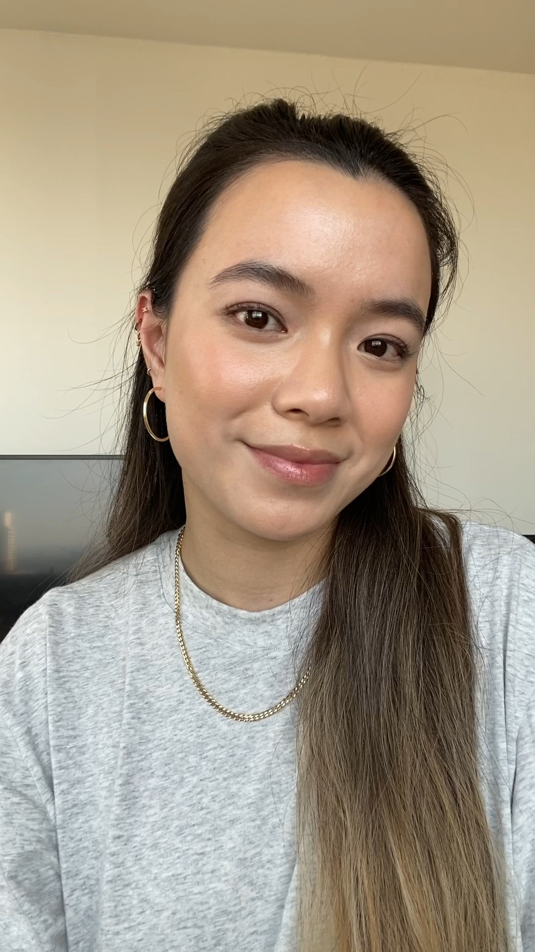 5 minute makeup for class that is super quick and easy! ft. natural skin and glossy lips

#LTKSeasonal #LTKbeauty