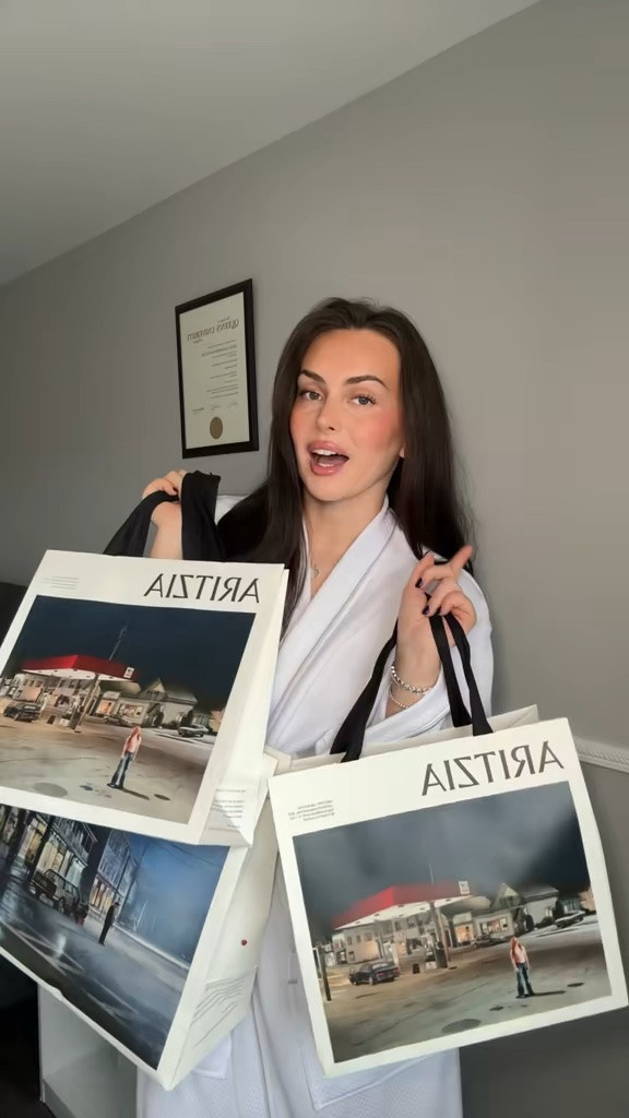 Follow my TikTok @itsjessicacrruz #springstyle #aritzia #style #outfitoftheday #aritziaoutfit #tryon #aritziahaul #outfitinspo #styleinspo #outfit #aritziatryon #outfitideas #aritziastyle #casualoutfit

#LTKstyletip #LTKfitness #LTKsummer #LTKcanada #LTKsummer #LTKbeauty